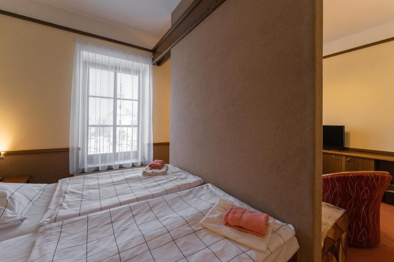 Hotel Amco Zábřeh Buitenkant foto